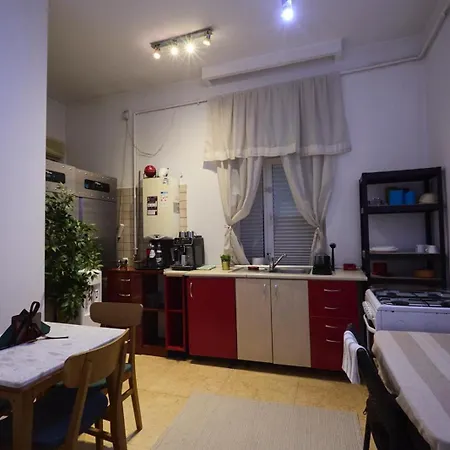 アパート Spacious In A *