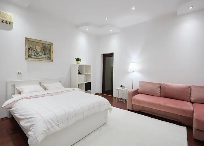 Spacious In A Apartament