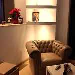 公寓 Spacious In A 布加勒斯特